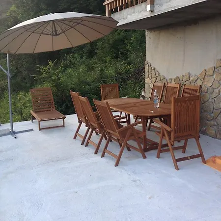 بيت خشبي Romantic House Zuzemberk