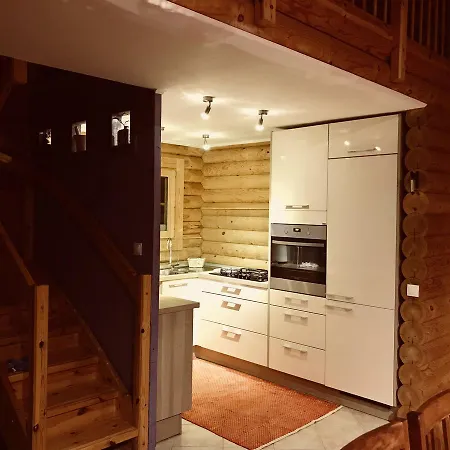Romantic House بيت خشبي Zuzemberk
