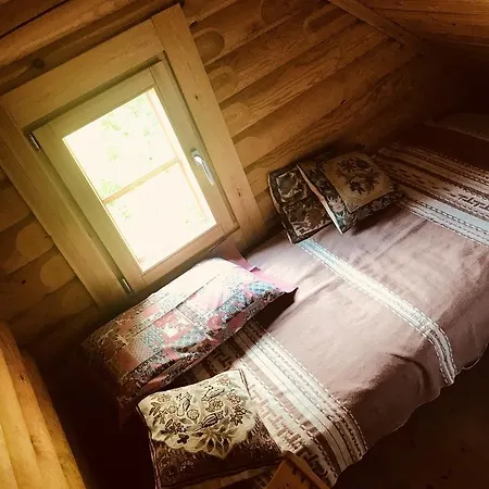 Romantic House بيت خشبي Zuzemberk