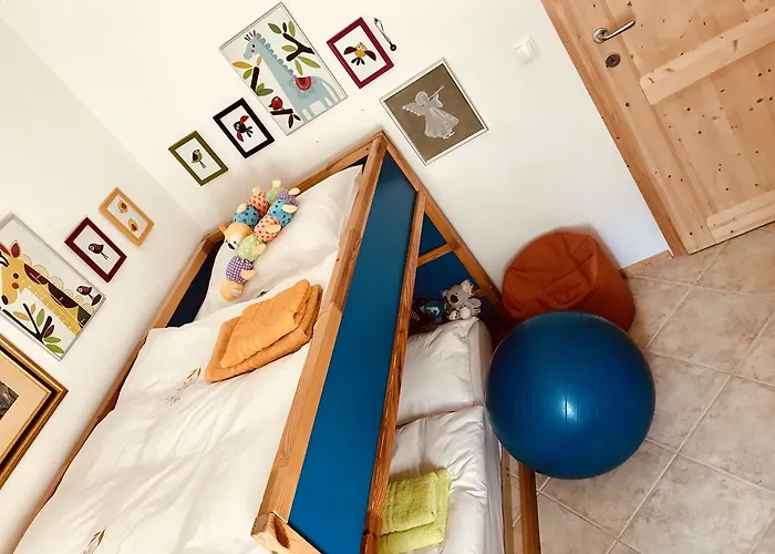 Lodge Romantic House *