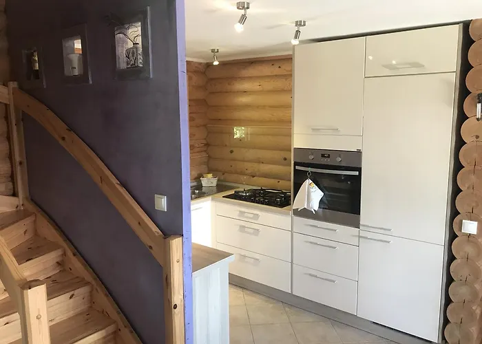 Lodge Romantic House